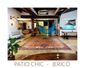 Patio Chic House